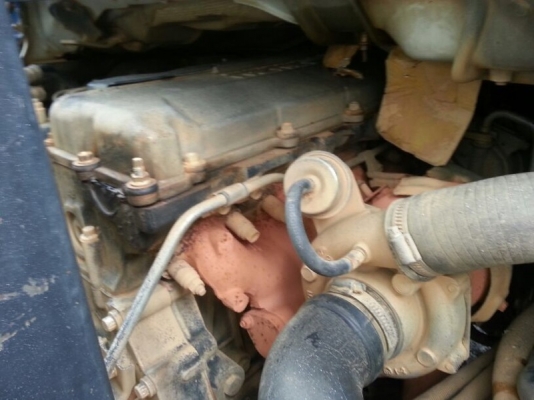 รถอีซูซุ 6 ล้อดั้ม 150 แรงม้า ปี 50 ( รถวิ่ง 2xx,xxx กม. ) สนใจติดต่อ 081 - 6079515 รถอีซูซุ 6 ล้อดั้ม 150 แรงม้า ปี 50 ( รถวิ่ง 2xx,xxx กม. ) สนใจติดต่อ 081 - 6079515