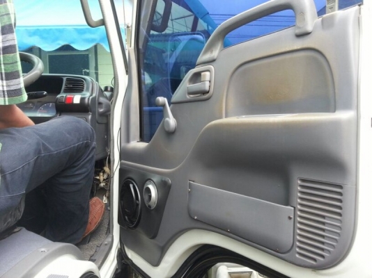 รถอีซูซุ 6 ล้อดั้ม 150 แรงม้า ปี 50 ( รถวิ่ง 2xx,xxx กม. ) สนใจติดต่อ 081 - 6079515 รถอีซูซุ 6 ล้อดั้ม 150 แรงม้า ปี 50 ( รถวิ่ง 2xx,xxx กม. ) สนใจติดต่อ 081 - 6079515