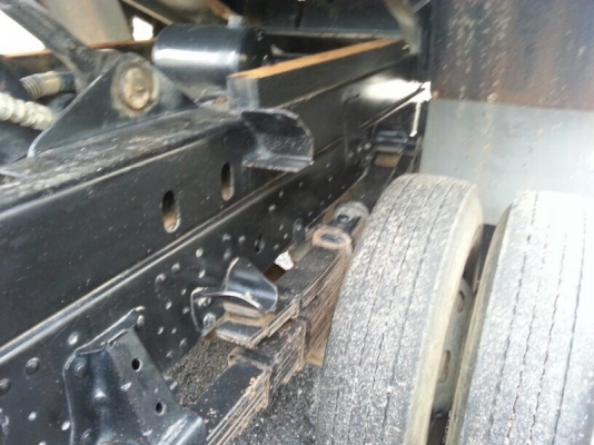 รถอีซูซุ 6 ล้อดั้ม 150 แรงม้า ปี 50 ( รถวิ่ง 2xx,xxx กม. ) สนใจติดต่อ 081 - 6079515 รถอีซูซุ 6 ล้อดั้ม 150 แรงม้า ปี 50 ( รถวิ่ง 2xx,xxx กม. ) สนใจติดต่อ 081 - 6079515