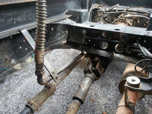 รถอีซูซุ 6 ล้อดั้ม 150 แรงม้า ปี 50 ( รถวิ่ง 2xx,xxx กม. ) สนใจติดต่อ 081 - 6079515 รถอีซูซุ 6 ล้อดั้ม 150 แรงม้า ปี 50 ( รถวิ่ง 2xx,xxx กม. ) สนใจติดต่อ 081 - 6079515