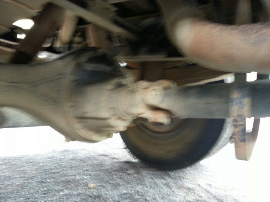 รถฮีโน่ 6 ล้อดั้ม 150 แรงม้า ปี 54 ( รถวิ่ง 14x,xxx กม. ) สนใจติดต่อ 081 - 6079515 รถฮีโน่ 6 ล้อดั้ม 150 แรงม้า ปี 54 ( รถวิ่ง 14x,xxx กม. ) สนใจติดต่อ 081 - 6079515