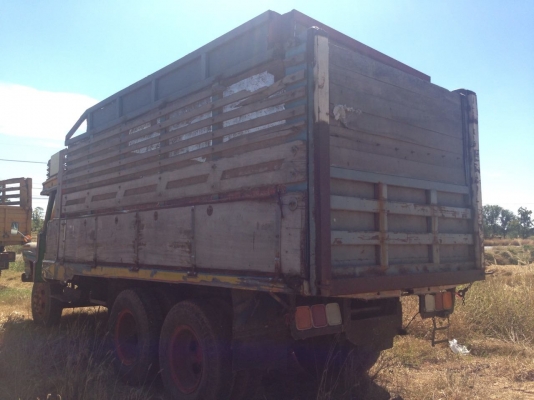 **360,000 บ.ต่อรอง**ขาย10ล้อหัวยาวเพลาเดียวดั๊ม ISUZU TX 180 HP 6BF1 (ใบคุม) เครื่องวางมาใหม่ แน่นแรงดี ช่วงล่างเดิม คัสซีดีไม่มีปะ กระบะดั๊มยิงหน้า สภาพดี ไม่ผุ ยางดี 10เส้น พ.ธรรมดา เบรคลมดัน พร้อมใช้งาน เอกสารครบ ม.79 ราคาต่อรองได้เด้อ พี่น้องครับ