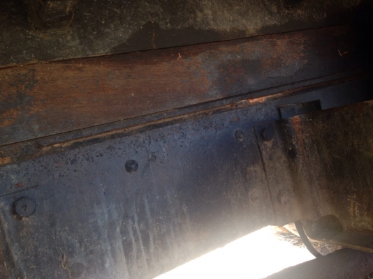 **360,000 บ.ต่อรอง**ขาย10ล้อหัวยาวเพลาเดียวดั๊ม ISUZU TX 180 HP 6BF1 (ใบคุม) เครื่องวางมาใหม่ แน่นแรงดี ช่วงล่างเดิม คัสซีดีไม่มีปะ กระบะดั๊มยิงหน้า สภาพดี ไม่ผุ ยางดี 10เส้น พ.ธรรมดา เบรคลมดัน พร้อมใช้งาน เอกสารครบ ม.79 ราคาต่อรองได้เด้อ พี่น้องครับ