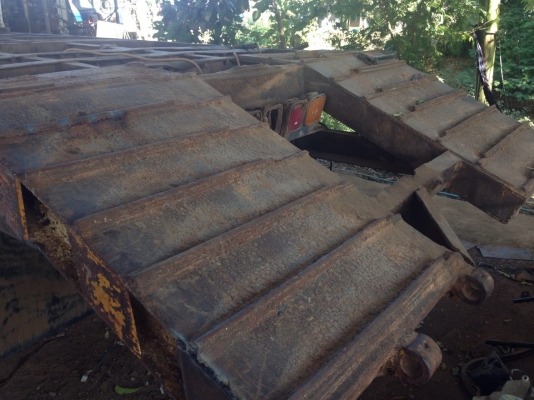 ***ขายแล้วครับขอบคุณ Truck2hand ขายเทเลอร์10ล้อ2เพลาขึ้น แบคโฮ200/รถเกี่ยว HINO FG185A เครื่องEK100 260HPเครื่องแน่นแรงดีไม่เยิ้ม ช่วงล่างเดิมคัสซีสวยเดิมไม่ปะไม่ดาม หางสวยสภาพดีไม่มีผุ ยางดี10เส้น หัวดีไม่ผุ(กำลังทำสี) ภายในคอนโซลครบ พร้อมใช้งาน เอกสารคร