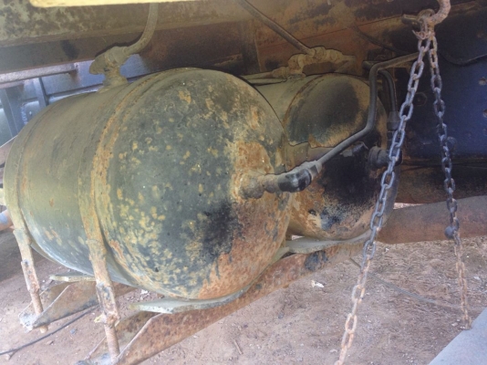 ***ขายแล้วครับขอบคุณ Truck2hand ขายเทเลอร์10ล้อ2เพลาขึ้น แบคโฮ200/รถเกี่ยว HINO FG185A เครื่องEK100 260HPเครื่องแน่นแรงดีไม่เยิ้ม ช่วงล่างเดิมคัสซีสวยเดิมไม่ปะไม่ดาม หางสวยสภาพดีไม่มีผุ ยางดี10เส้น หัวดีไม่ผุ(กำลังทำสี) ภายในคอนโซลครบ พร้อมใช้งาน เอกสารคร