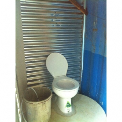 ตู้คอนเทนเนอร์ 20 ฟุต 4ตู้ (เก็บของ 2 ตู้ ห้องนอน 2 ตู้ ) ตู้คอนเทนเนอร์ 20 ฟุต 4ตู้ (เก็บของ 2 ตู้ ห้องนอน 2 ตู้ )