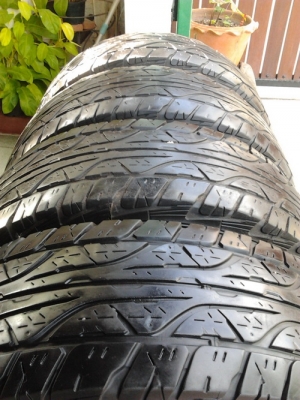 Dunlop Grandtrek AT3 265/70/16 ปลายปี10 ถูกๆ1ชุด Dunlop Grandtrek AT3 265/70/16 ปลายปี10 ถูกๆ1ชุด