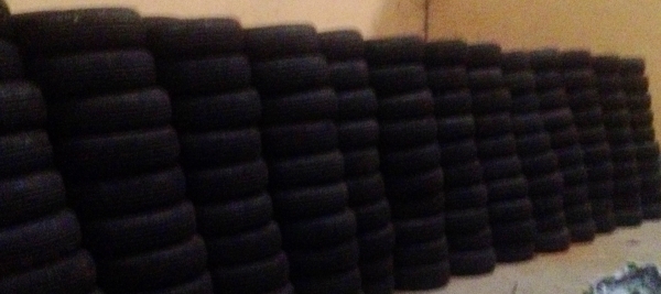 ยาง บริดสโตน ปลายปี 11 ขนาด 175/65 R14 ใหม่ จากศูนย์ ฮอนด้าไม่ได้ใช้ เส้นละ 750 บาท ขั้นต่ำ 20 เส้น ที่ หมวดมินทร์ 086 4085619 /Supoj.ph@hotmail.com