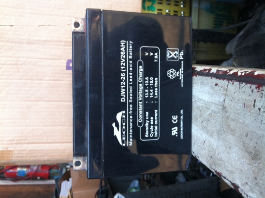 ขาย แบตเตอรี่แห้ง 12v26ah  มือสองสภาพดี