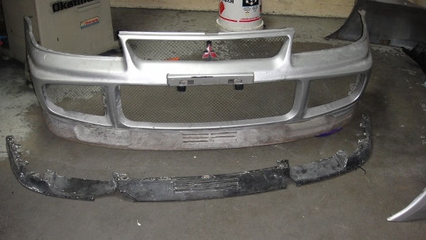 ขาย กันชนหน้า-หลัง กาบข้าง อีโว 3