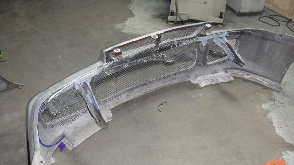 ขาย กันชนหน้า-หลัง กาบข้าง อีโว 3