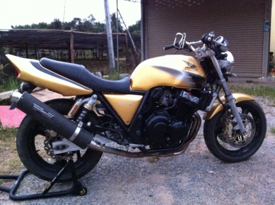 ขาย CB400 ปี98 อินวอย สรรพสามิตร 79000 บาท ขาย CB400 ปี98 อินวอย สรรพสามิตร 79000 บาท