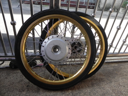 ขายล้อ ยาง ดุม ใส่ รถhonda