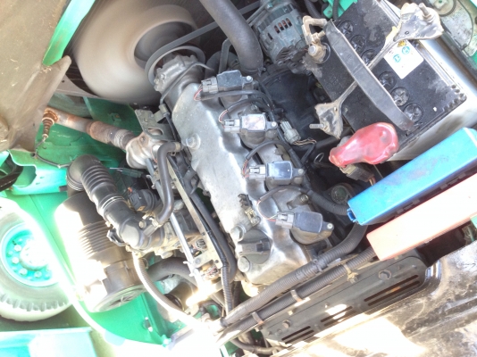 ***ขายรถยกเก่านอก***MITSUBISHI FG25 GRENDIA เสาสูง3เมตร