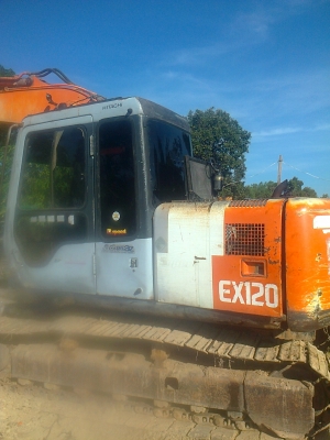 ขายแมคโคร ฮิตาซิ EX- 120