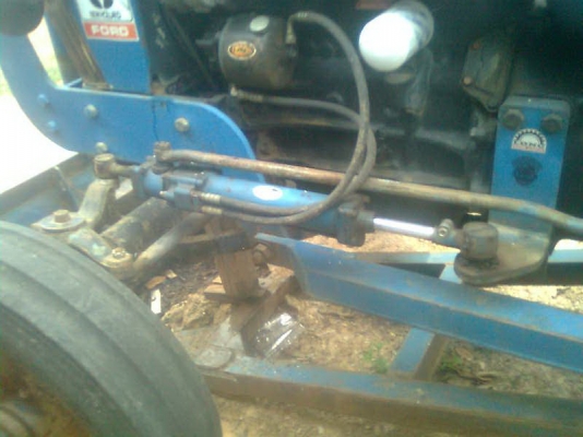 ขายฟอร์ด 6600 T3 ตัวแท้ อุปกรณ์2ชิ้นพร้อมเล่มทะเบียนครับ