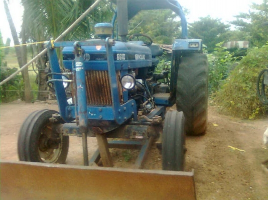 ขายฟอร์ด 6600 T3 ตัวแท้ อุปกรณ์2ชิ้นพร้อมเล่มทะเบียนครับ