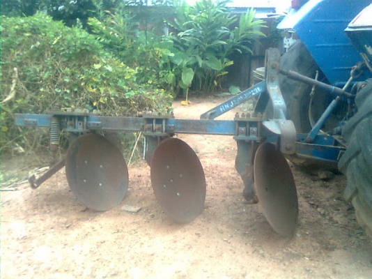 ขายฟอร์ด 6600 T3 ตัวแท้ อุปกรณ์2ชิ้นพร้อมเล่มทะเบียนครับ