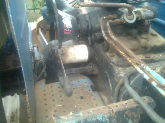 ขายฟอร์ด 6600 T3 ตัวแท้ อุปกรณ์2ชิ้นพร้อมเล่มทะเบียนครับ