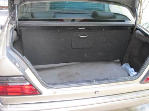 Benz E220 ปี1995 เครื่อง2JZ + LPG หัวฉีด code Cแท้