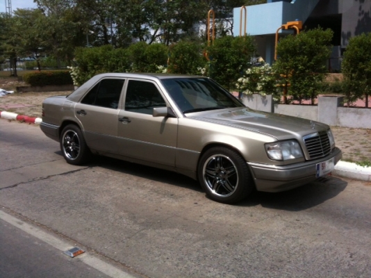 Benz E220 ปี1995 เครื่อง2JZ + LPG หัวฉีด code Cแท้