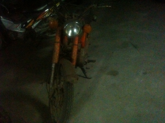 ขาย Yamaha YG5 แห้ง ๆ สีเดิม ทะเบียนพร้อมโอน 9,500 บาท ขับได้ครับ ขาย Yamaha YG5 แห้ง ๆ สีเดิม ทะเบียนพร้อมโอน 9,500 บาท ขับได้ครับ