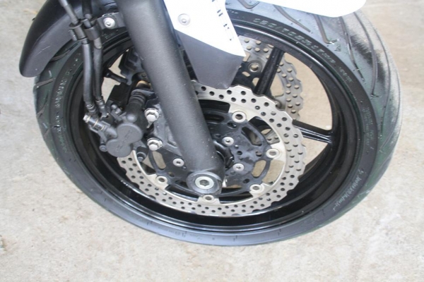 ขาย ER 6 N สี ขาว ปี 2010 ABS สภาพสวย ทะเบียนเต็ม พร้อมโอน 164000 ขาย ER 6 N สี ขาว ปี 2010 ABS สภาพสวย ทะเบียนเต็ม พร้อมโอน 164000