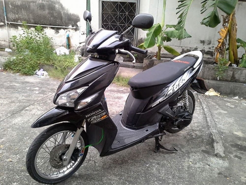 Click ปี 50 รถบ้าน เดิมๆ เครื่องแน่นไม่หลวม ไม่มีควันขาว ภาษี พรบ.ต่อแล้วถึงปีหน้า Click ปี 50 รถบ้าน เดิมๆ เครื่องแน่นไม่หลวม ไม่มีควันขาว ภาษี พรบ.ต่อแล้วถึงปีหน้า