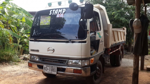 HINO  6ล้อดั้มเครื่องWO6E   160แรงทะเบียนพร้อมโอนหลุดมัดจำขายใหม่