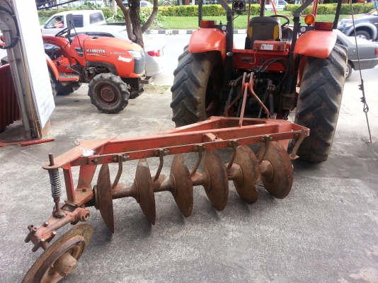 ขายรถไถคูโบต้า มือสองถูกม๊าก มาก M7040 พร้องอุปกรณ์ หน้า-หลัง ราคา 270,000