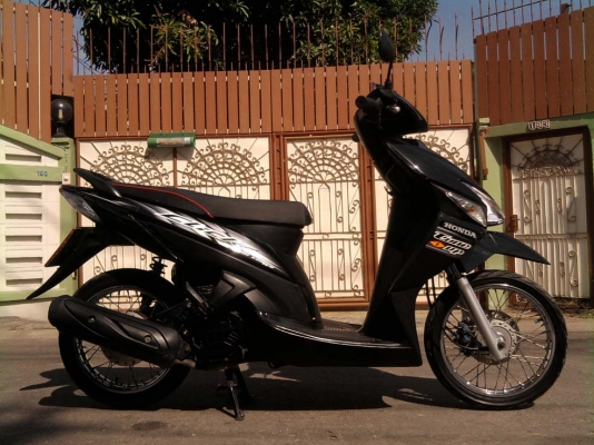 ขออนุญาติขาย Honda Click Combi Brake  สีดำ โอนให้ฟรีครับ