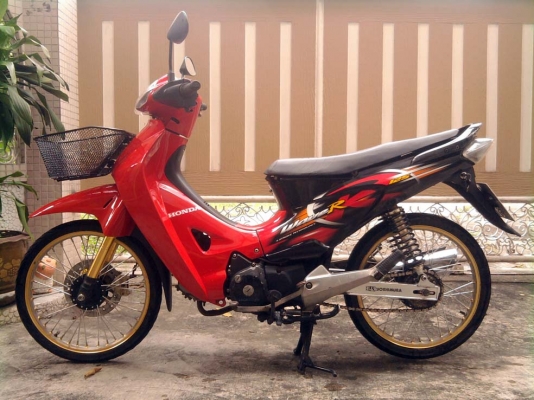 ขออนุญาติขาย HONDA WAVE 125S U-Box สีสด แต่งสวย โอนให้ฟรีครับ