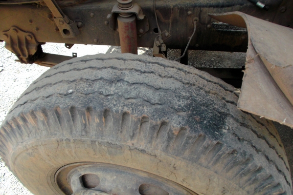 ขายด่วนหลงTFชีL3200ดรั้มเครือง220แรงม้ามีระบบลากพ่วง