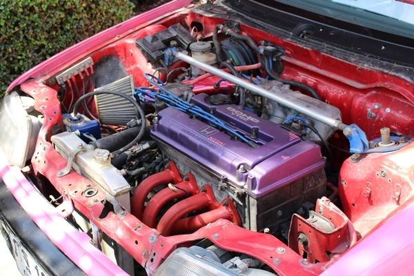 ขอขายหน่อยครับEF B16Aกล่องจูนใส้B20เกียเต็ดราคาไม่แพงหัวฉีด J  78000 สนใจขายได้ข