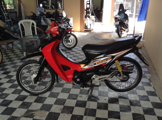 ขาย!!!เวฟ125R ดิ๊สหน้าหลัง กุญแจใหญ่ ปี50 รถเครื่องดีคับ มีเล่มทะเบียนครบ ภาษีไม่หมด