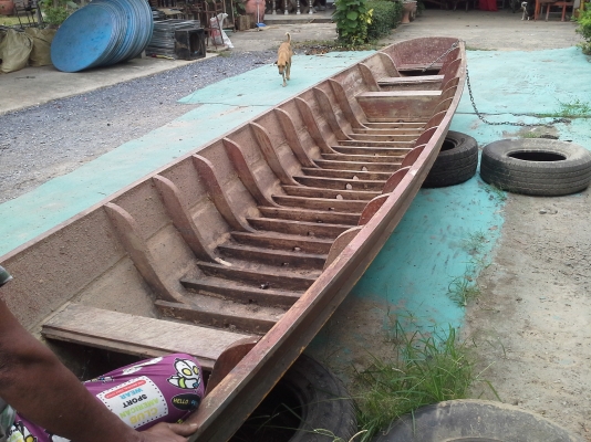 เรือไม้ ยาว 7 เมตร เครื่อง ซูซูกิ 3 สูบ