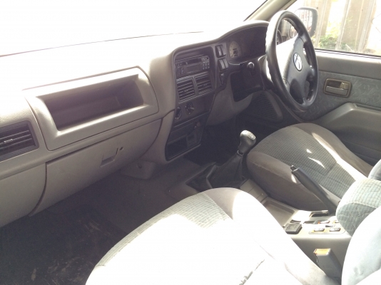 ขายรถแวน 4 ประตู ISUZU THAIRUNG TRIPPER 3.0 ปี 01 เกียร์ธรรมดา ขายรถแวน 4 ประตู ISUZU THAIRUNG TRIPPER 3.0 ปี 01 เกียร์ธรรมดา