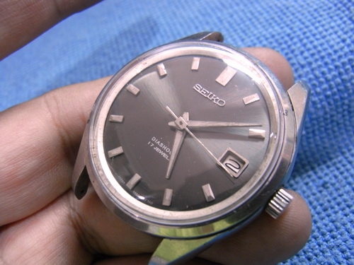 29พ.ย.56((น้าเล็ก)) นำเสนอนาฬิกาข้อมือ หลายเรือน