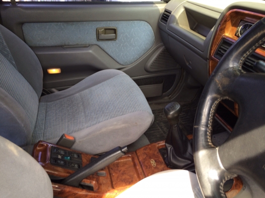 ขายรถแวน 4 ประตู ISUZU THAIRUNG TRIPPER 3.0 ปี 02 เกียร์ธรรมดา ขายรถแวน 4 ประตู ISUZU THAIRUNG TRIPPER 3.0 ปี 02 เกียร์ธรรมดา