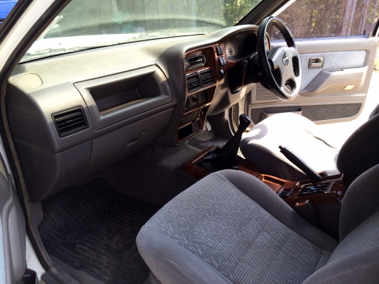 ขายรถแวน 4 ประตู ISUZU THAIRUNG TRIPPER 3.0 ปี 02 เกียร์ธรรมดา ขายรถแวน 4 ประตู ISUZU THAIRUNG TRIPPER 3.0 ปี 02 เกียร์ธรรมดา