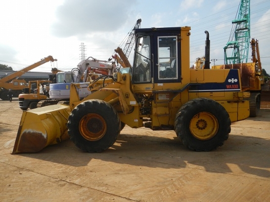 รถตัก Komatsu รุ่น:WA100-1 ซีเรียล:30547 ปี:1998 สต๊อกเรา นำเข้ายี่ปุ่น