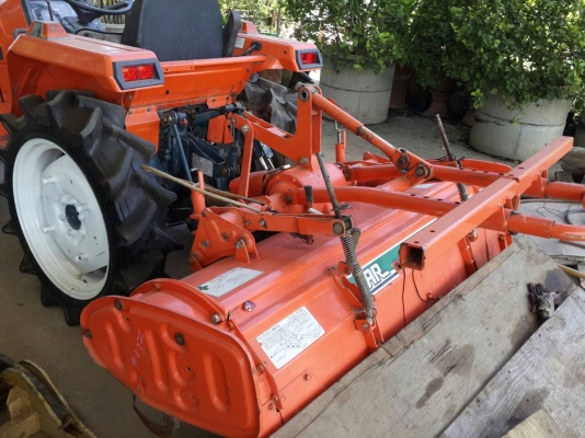 ขาย รถไถนา KUBOTA 18 แรง รุ่น ZL1-18- มือสองญี่ปุ่น