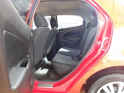 MAZDA 2 5Dr 1.5 AT ปี 2010