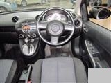MAZDA 2 1.5 AT ปี 2011