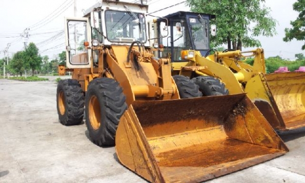 รถตัก Komatsu รุ่น:510 ซีเรียล:14518 สต๊อกเรา นำเข้ายี่ปุ่น