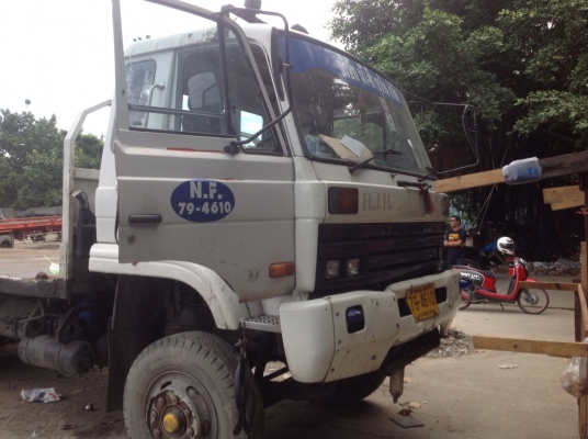 ขาย รถสิบล้อเเพลาเดียว 175 แรง เลขตัวถังCD12M-01110  เลขเครื่องยนต์ NE6-007375