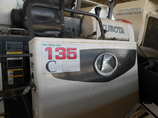 ขาย รถเกี่ยว KUBOTA DC95 ปรับสภาพช่วงล่างพร้อมใช้งานได้เลย ขาย รถเกี่ยว KUBOTA DC95 ปรับสภาพช่วงล่างพร้อมใช้งานได้เลย