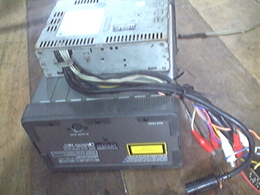 ขายวิทยุติดรถยนต์เทป+ซีดีNAKAMICHI