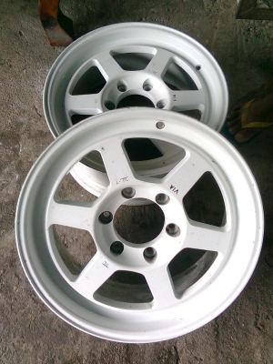 R17X7.5 6/139 สวยไร้รอย1คู่ R17X7.5 6/139 สวยไร้รอย1คู่