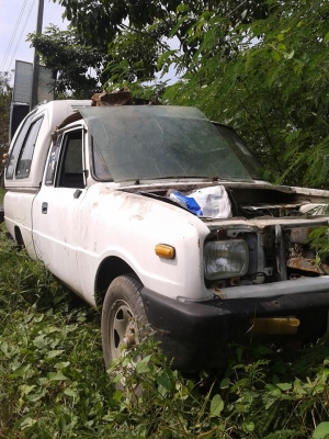 ขายหลังคา mazda family 1300